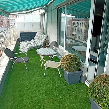 Liege Centre Mediacite Appartement Possible Parking Terrasse Immense 8Eme Pour 2 Personnes Esterno foto